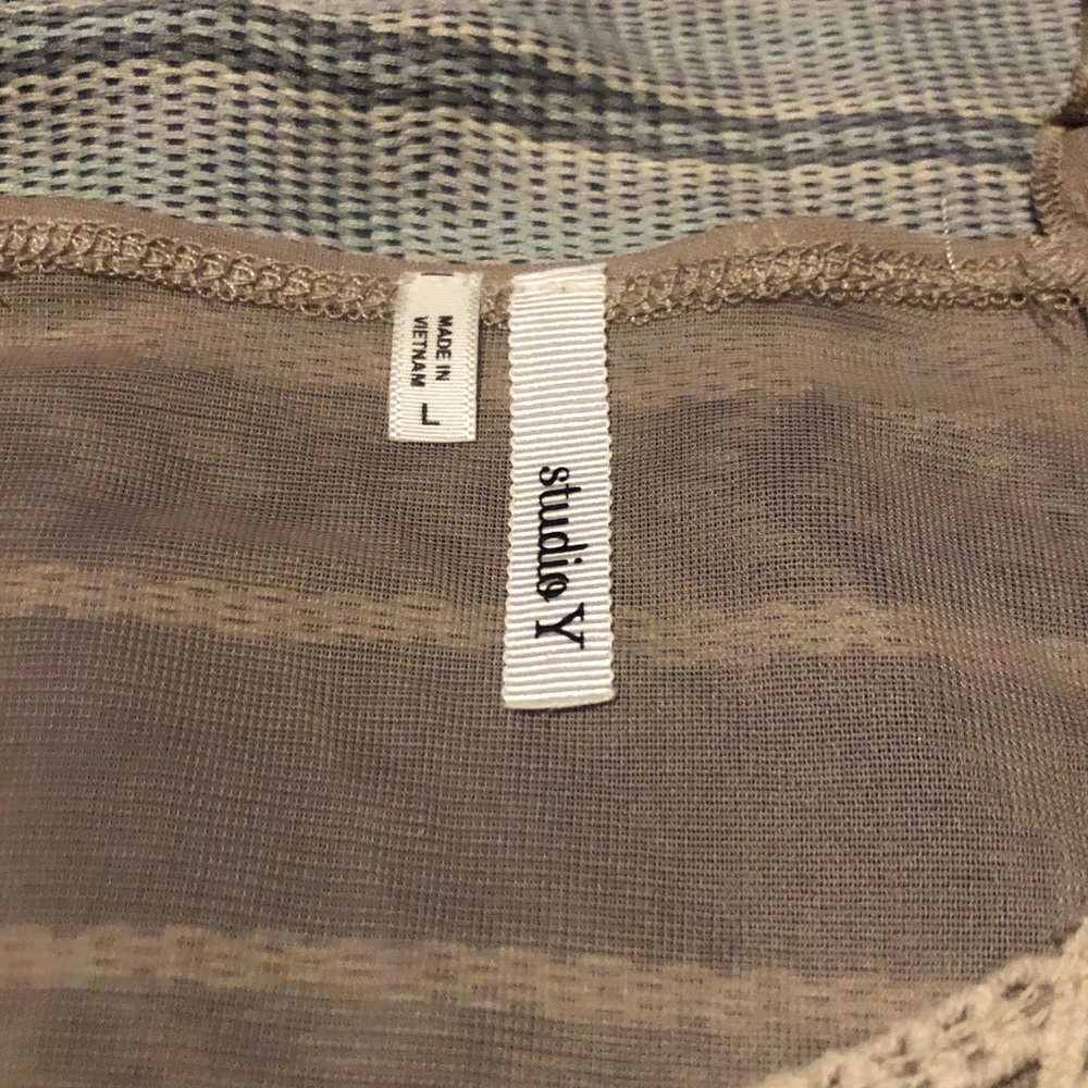 Sheet blouse - Picture 2 of 2